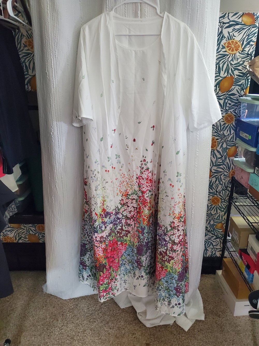 White Floral Gradient Sleeveless Dress And Matching Duster, Silky - Picture 6 of 9